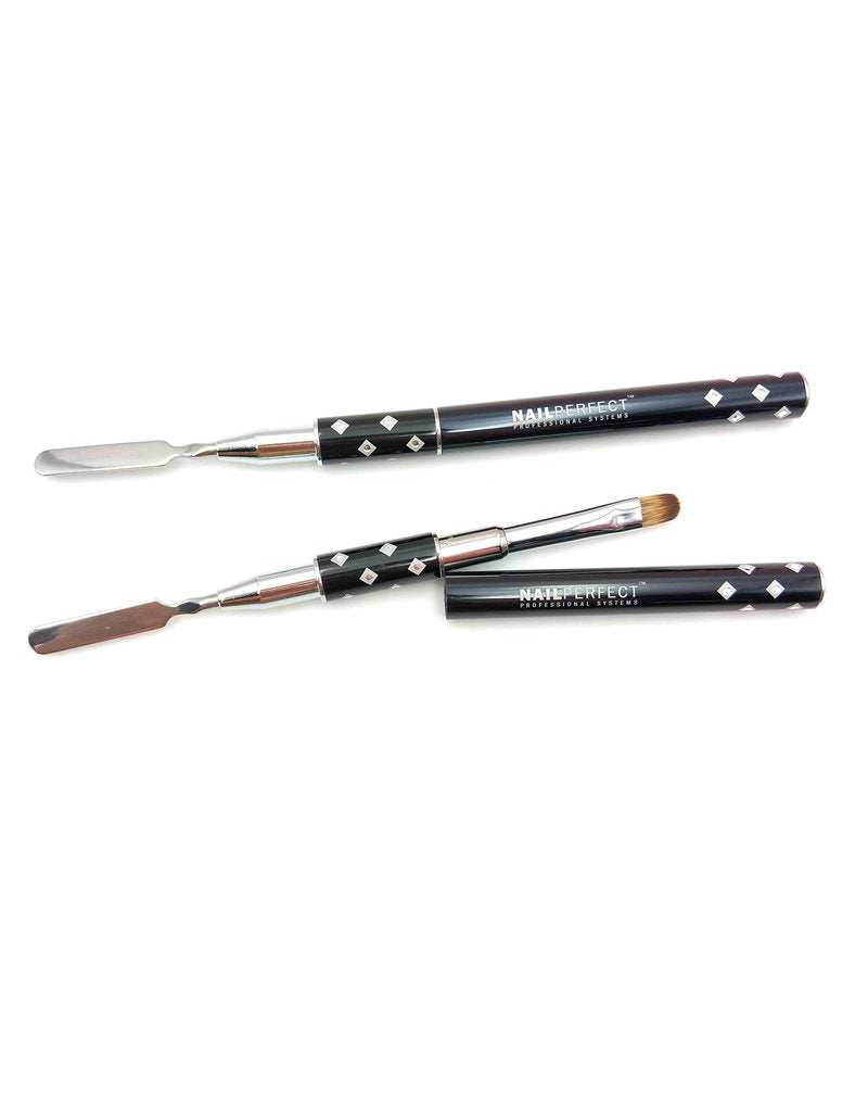 Professioneller Pinsel und Spachtel
