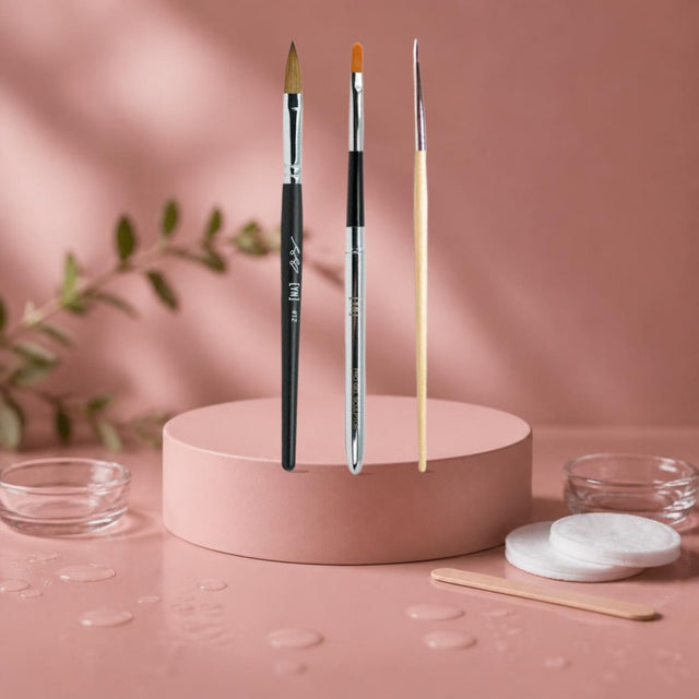 Young Nails Brushes