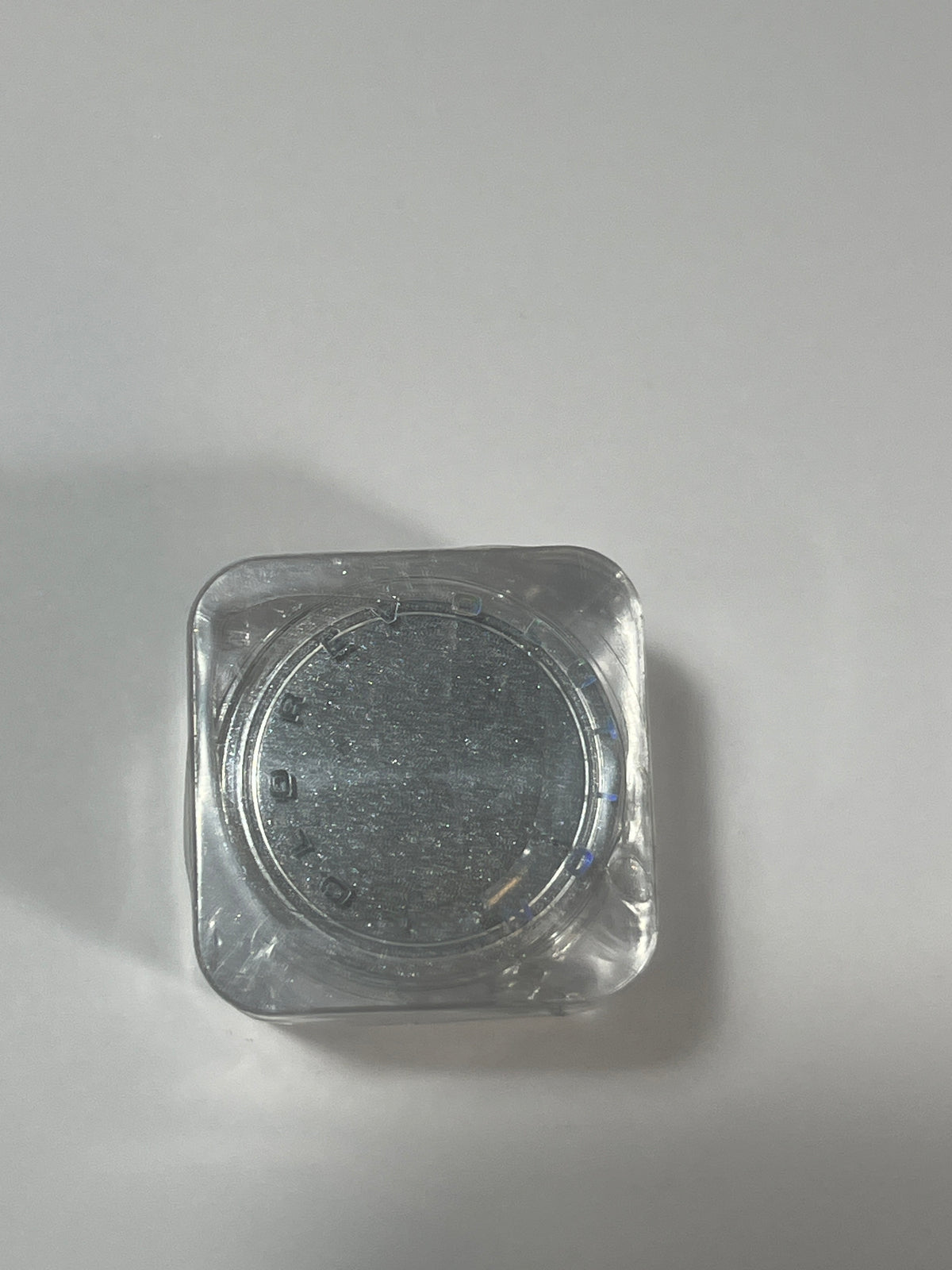 Color revolution shimmer powder
