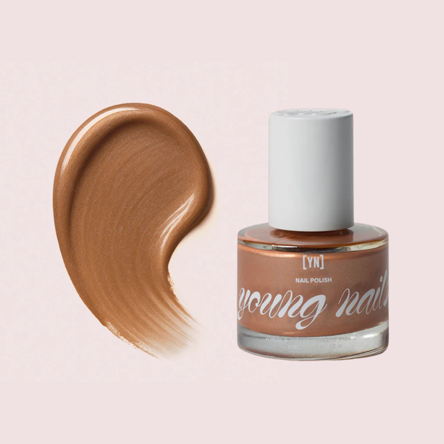 Young Nails Caption - v2 / Nail Polish