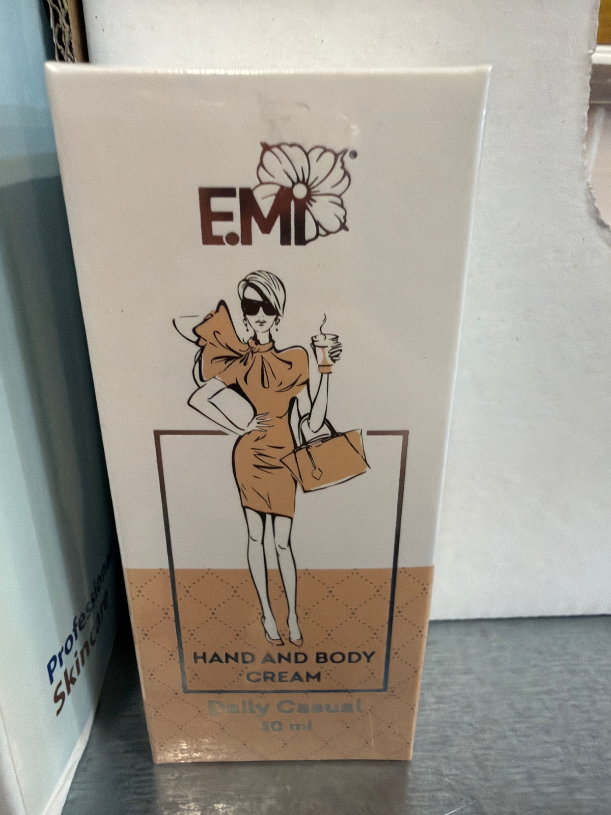 EMI Hand & Body – 30 ml / Daily casual