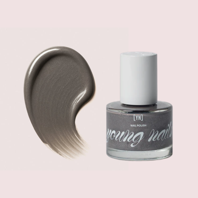 Young Nails Caption - v2 / Nail Polish