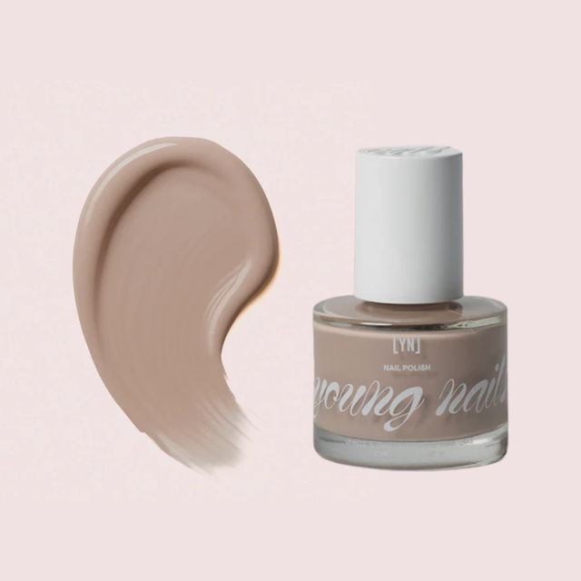 Young Nails Caption - v2 / Nail Polish
