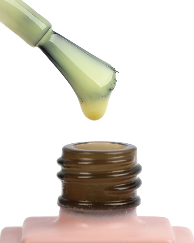 E.MiLac Base Gel Pale Buffy #16, 9 ml.