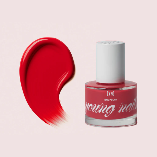 Young Nails Caption - v2 / Nail Polish
