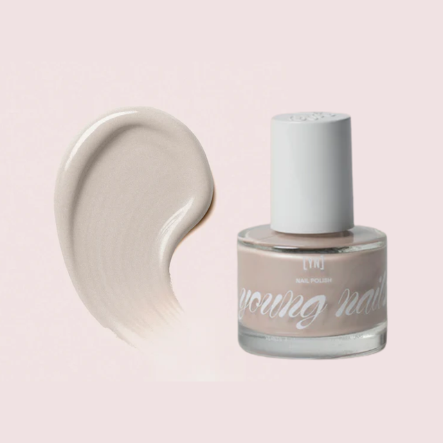 Young Nails Caption - v2 / Nail Polish