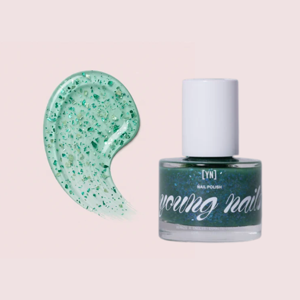 Young Nails Caption - v2 / Nail Polish