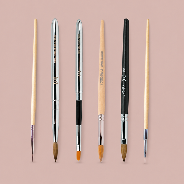 Young Nails Brushes