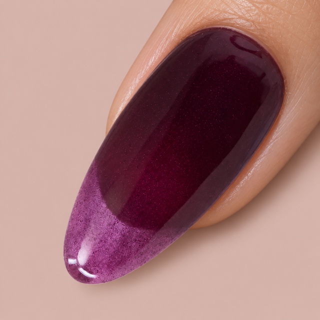 Young Nails SlickPour – Velvet Overdrive