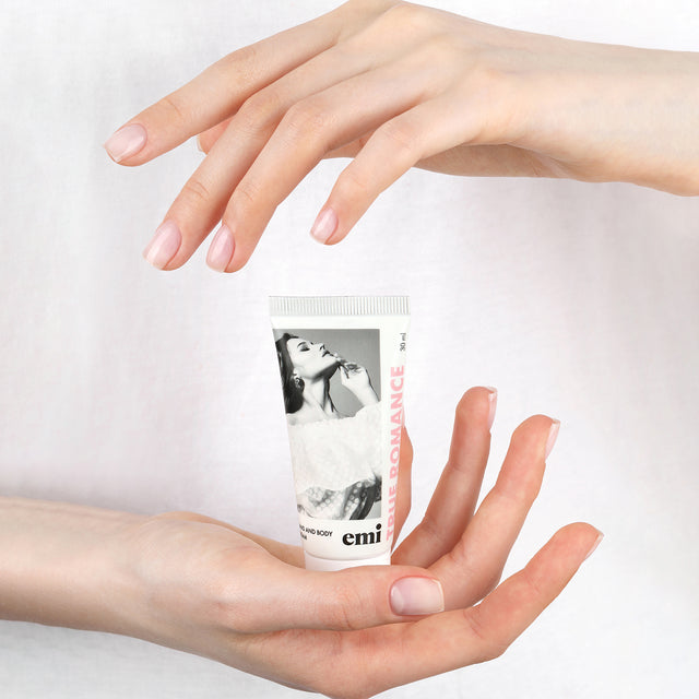 Hand and Body Cream True Romance, 30 ml.