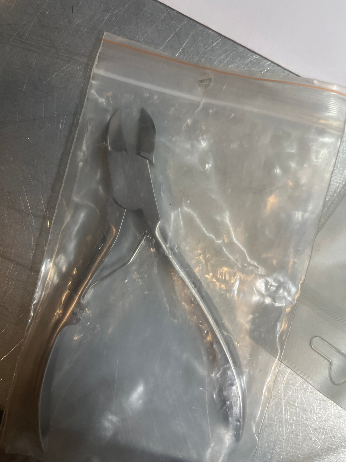Cuticle Cutter