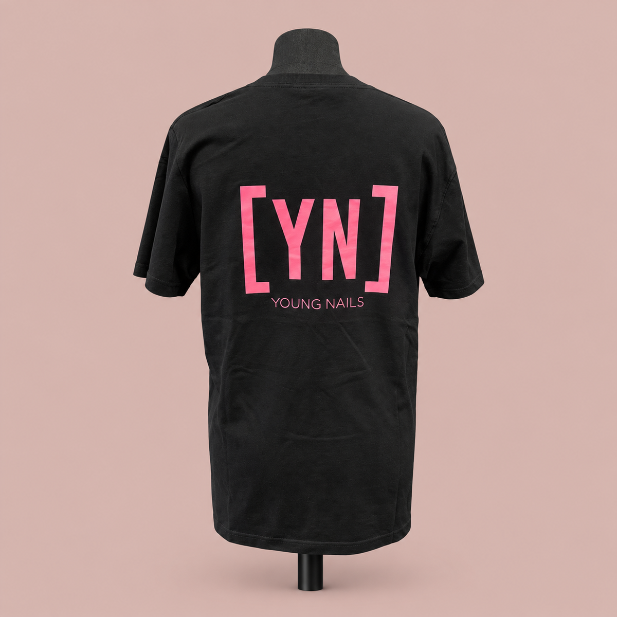 Young Nails Kleding