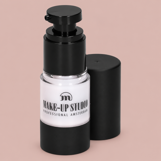 Make-Up Studio Neutralizer – White